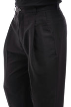 Pantalón Amplio con Pinzas · Classico