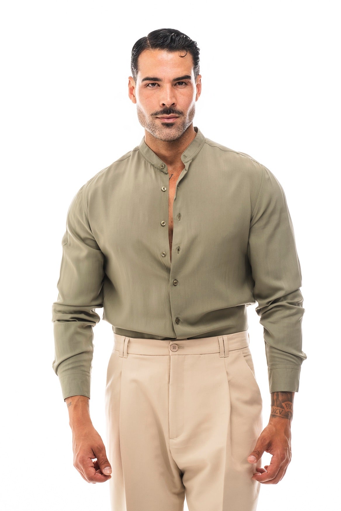 Camisa Cuello Mao · Moderno