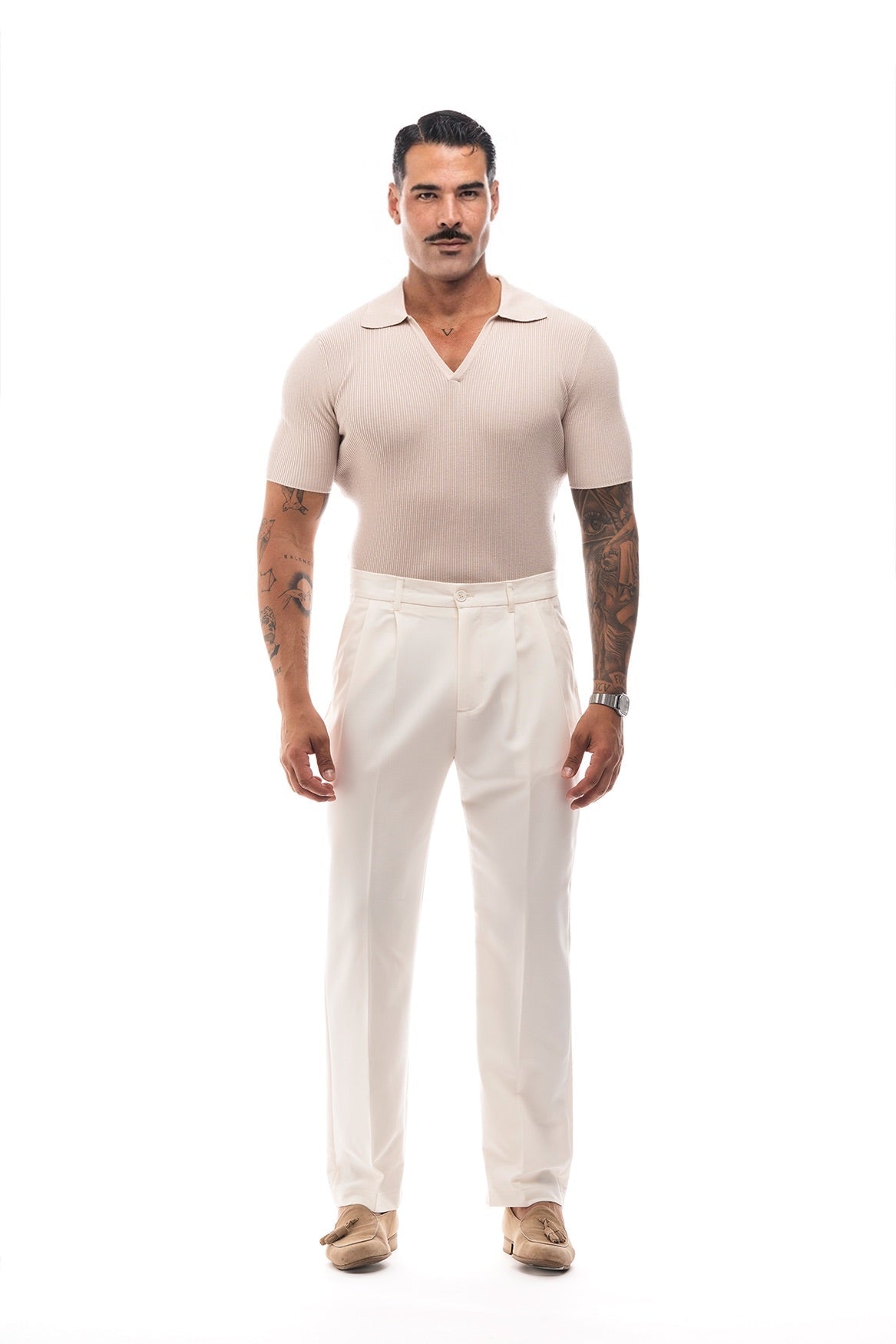 Pantalón Chino con Pinzas · Classico