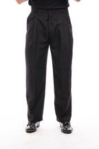 Pantalón Amplio con Pinzas · Classico
