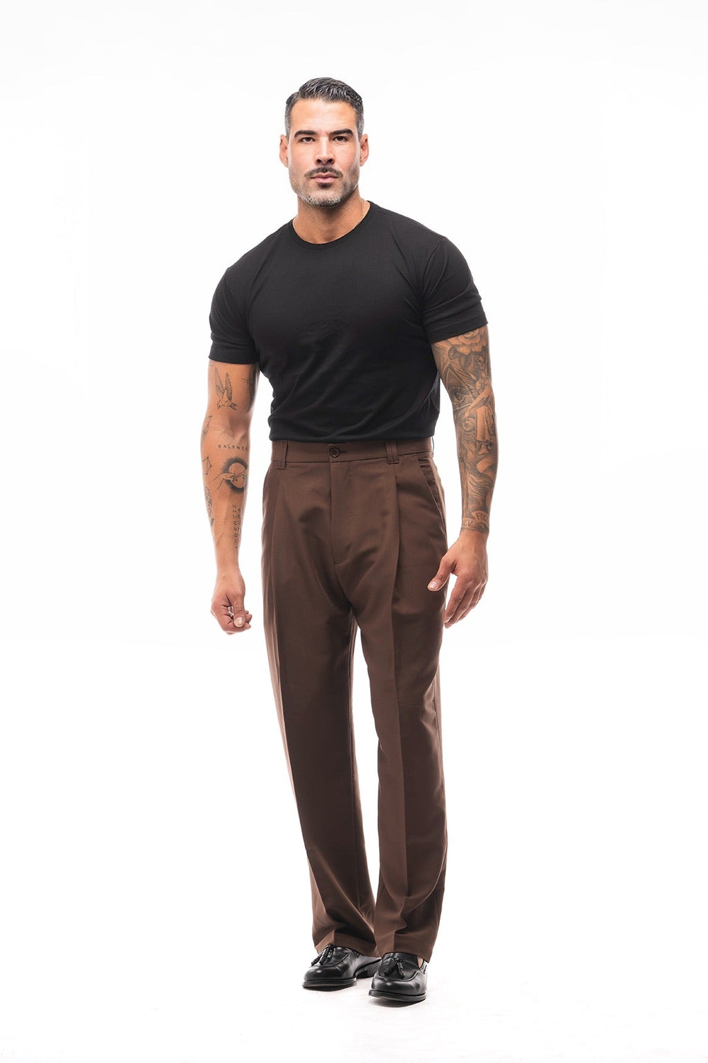 Pantalón Amplio con Pinzas · Classico