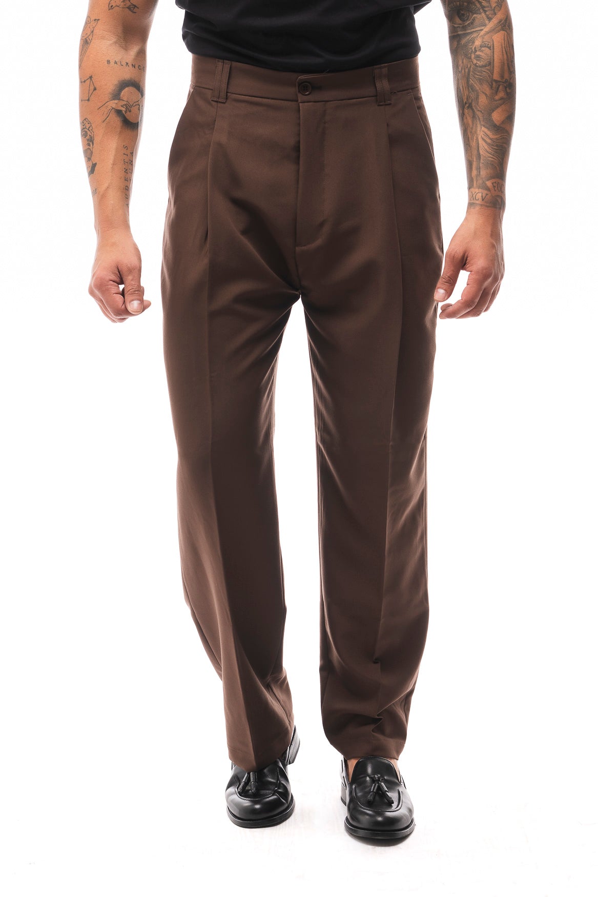 Pantalón Amplio con Pinzas · Classico