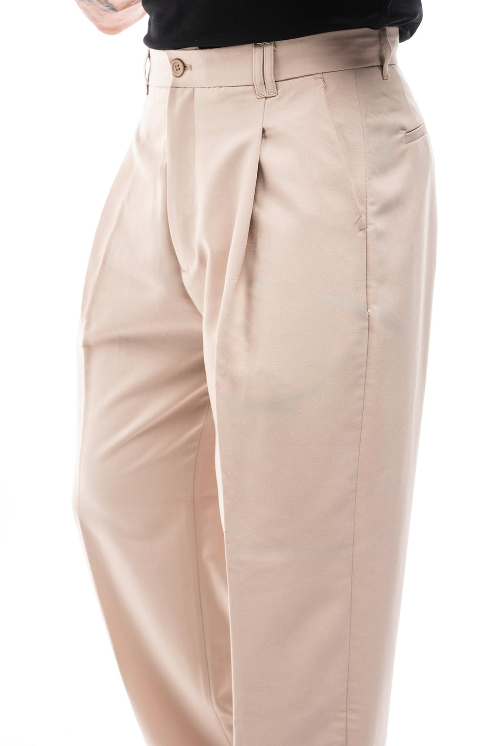 Pantalón Amplio con Pinzas · Classico