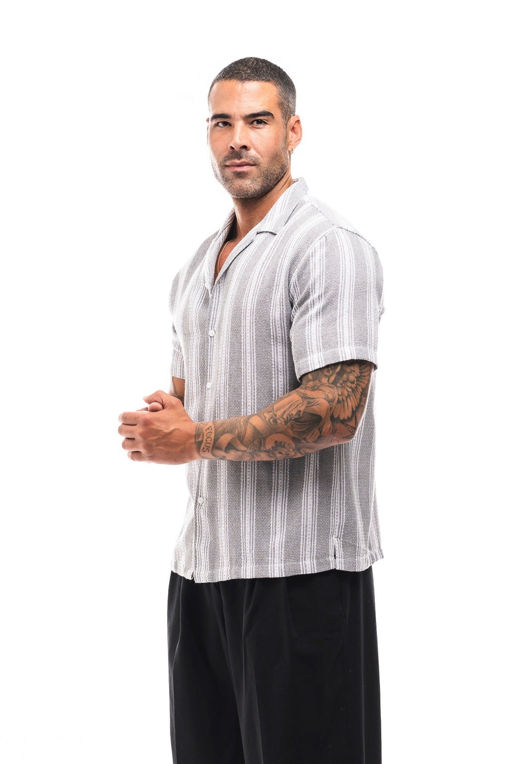 Camisa de Rayas Gris · Righe