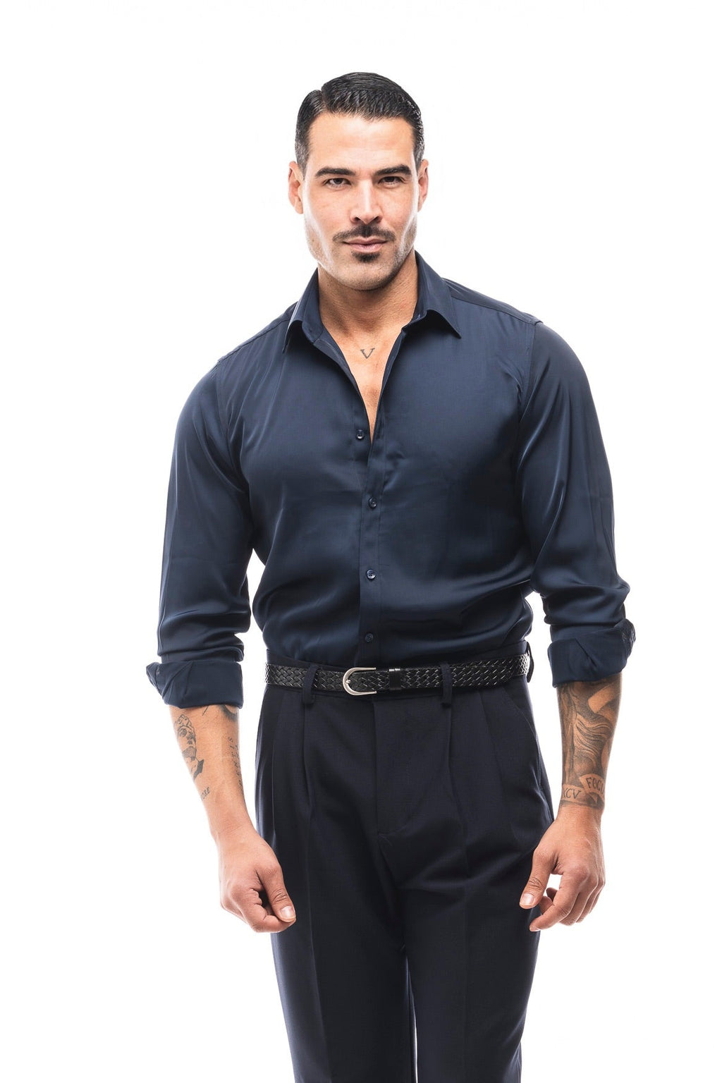 Camisa Satinada Azul Marino · Notte