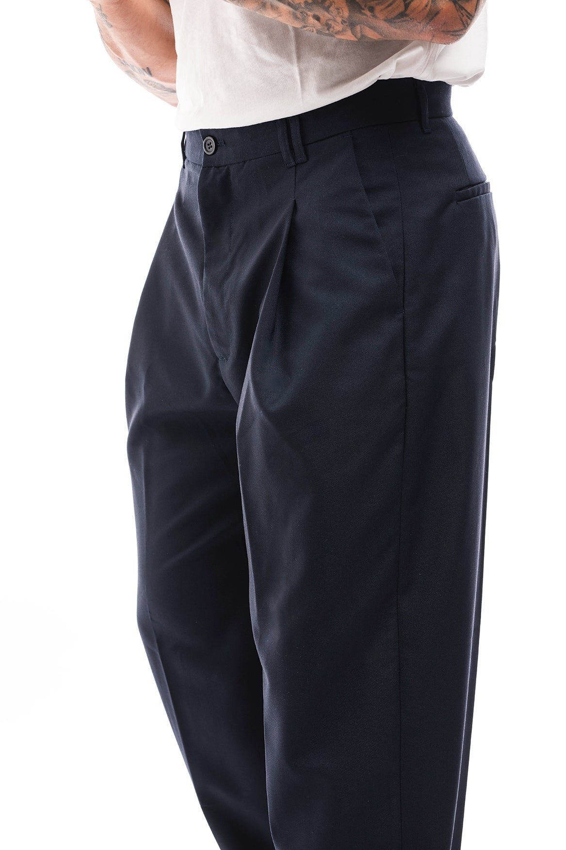 Pantalón Amplio con Pinzas · Classico