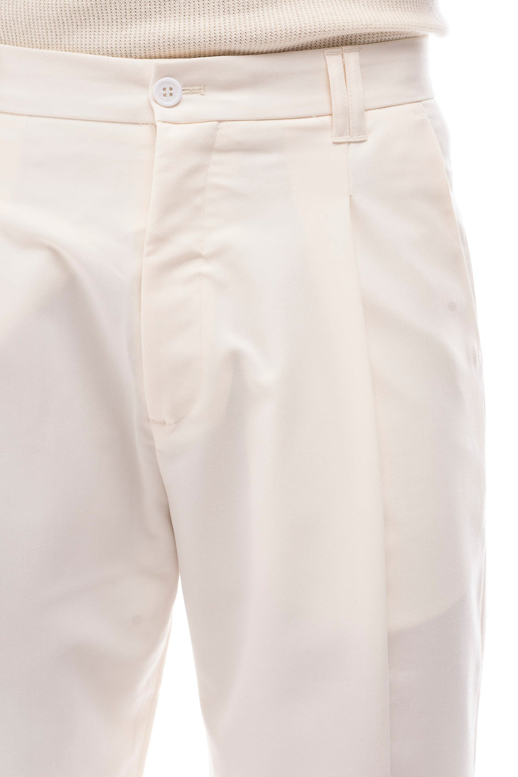 Pantalón Amplio con Pinzas · Classico
