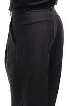 Pantalón Amplio con Pinzas · Classico