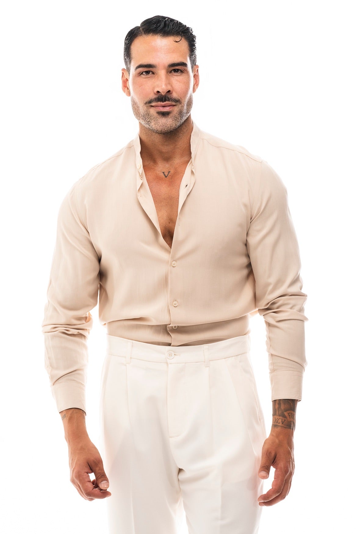 Camisa Cuello Mao · Moderno