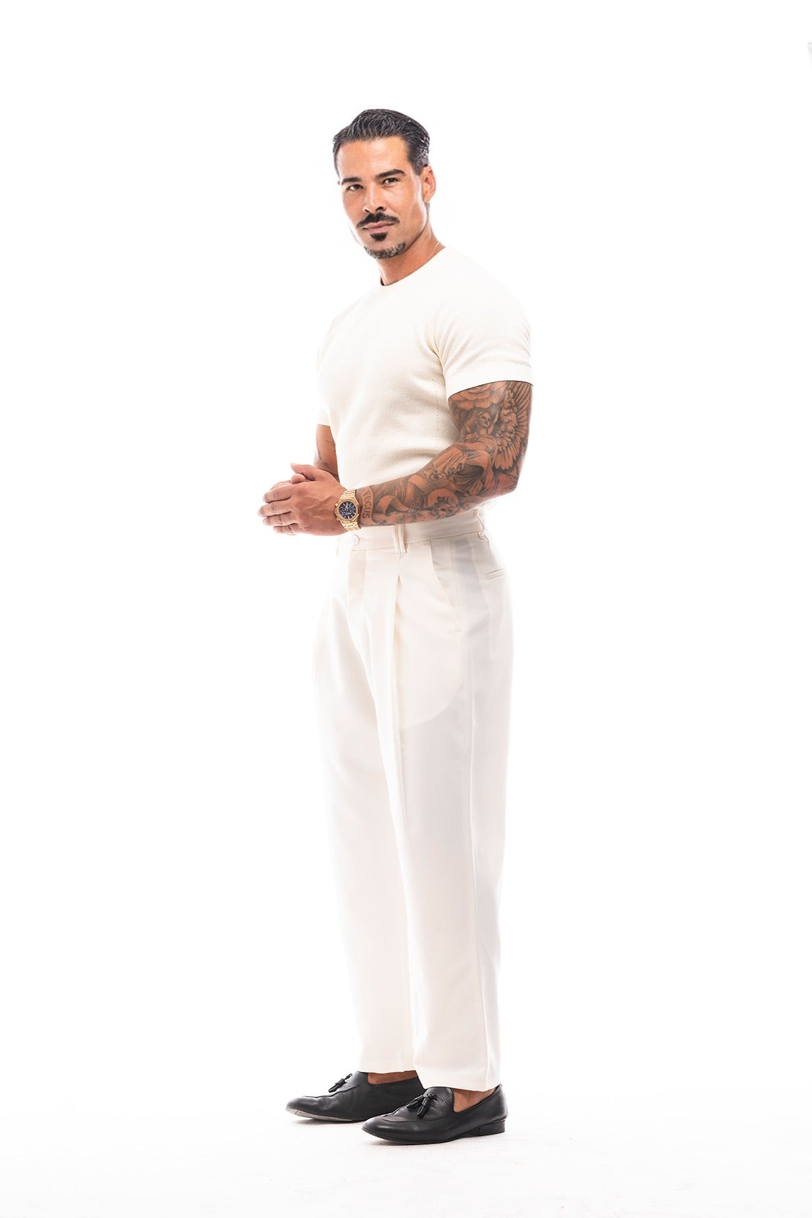 Pantalón Amplio con Pinzas · Classico