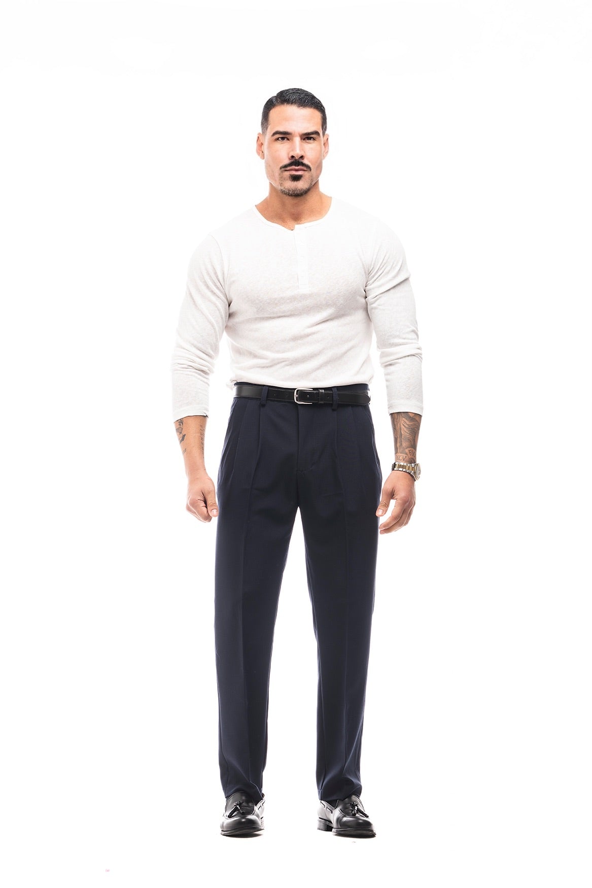 Pantalón Chino con Pinzas · Classico